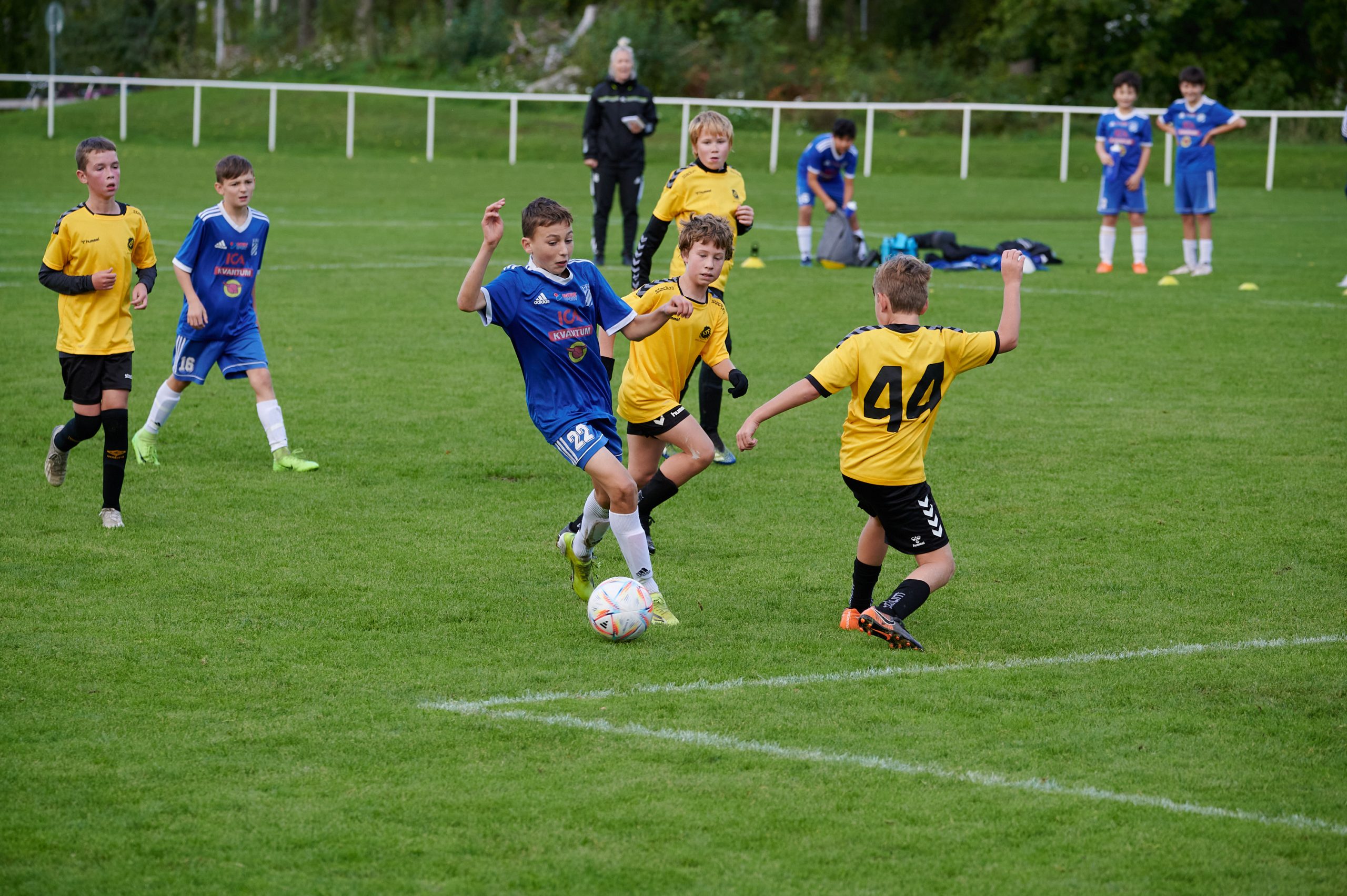 Lekevi fotboll 3